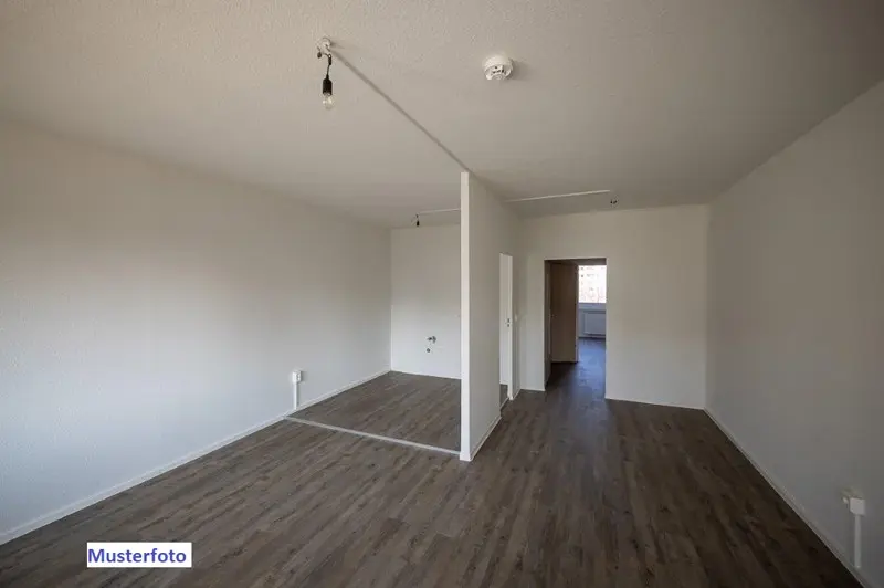 4 Zimmer Wohnung mit 80 m² in Dresden – Bild 2