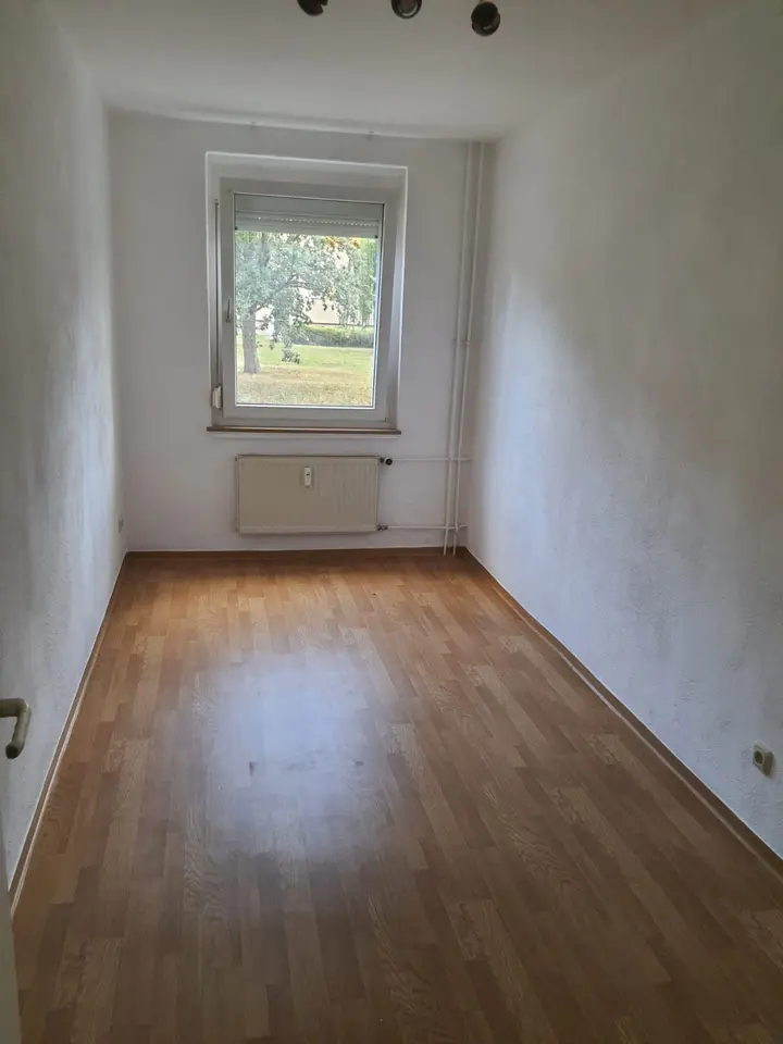 3 Zimmer Wohnung mit 60 m² in Weißenfels – Bild 7