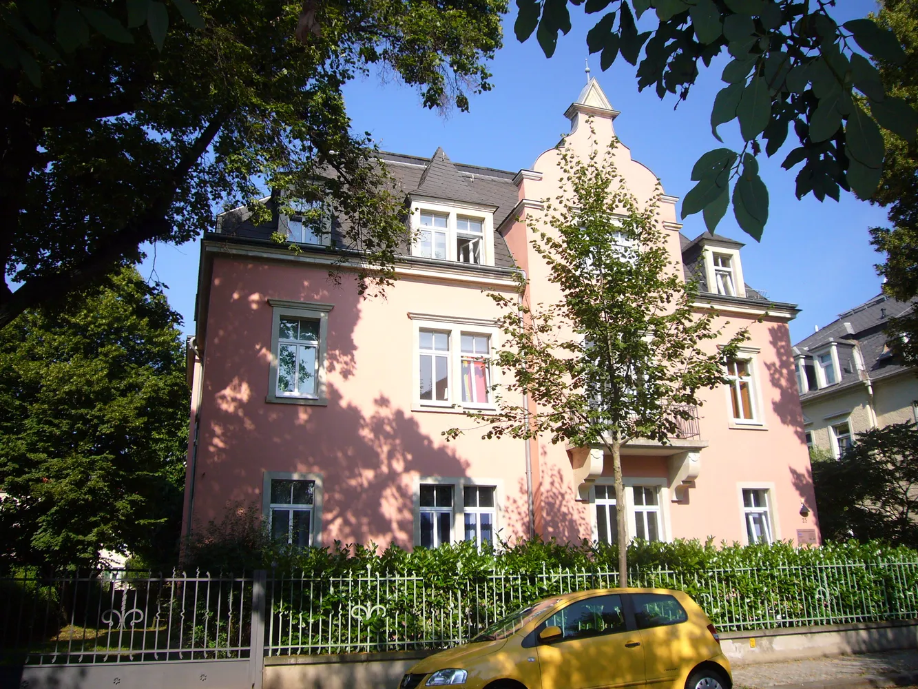 2 Zimmer Wohnung mit 69 m² in Dresden – Bild 7