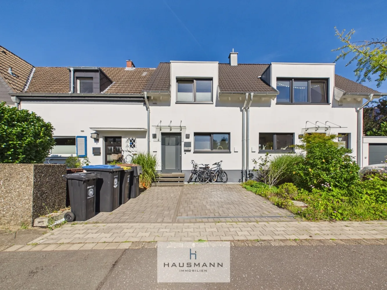 2 Zimmer Haus mit 85 m² in Düsseldorf – Bild 2
