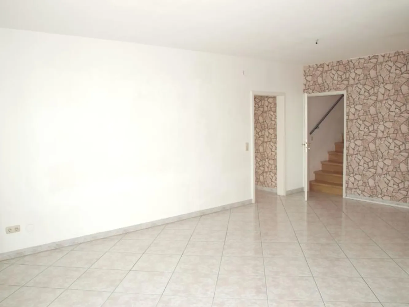 5 Zimmer Wohnung mit 135 m² in Frankenthal (Pfalz) – Bild 8