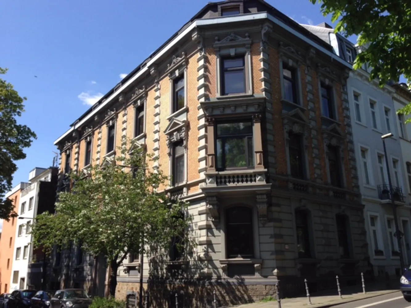 3 Zimmer Wohnung mit 90 m² in Aachen – Bild 1