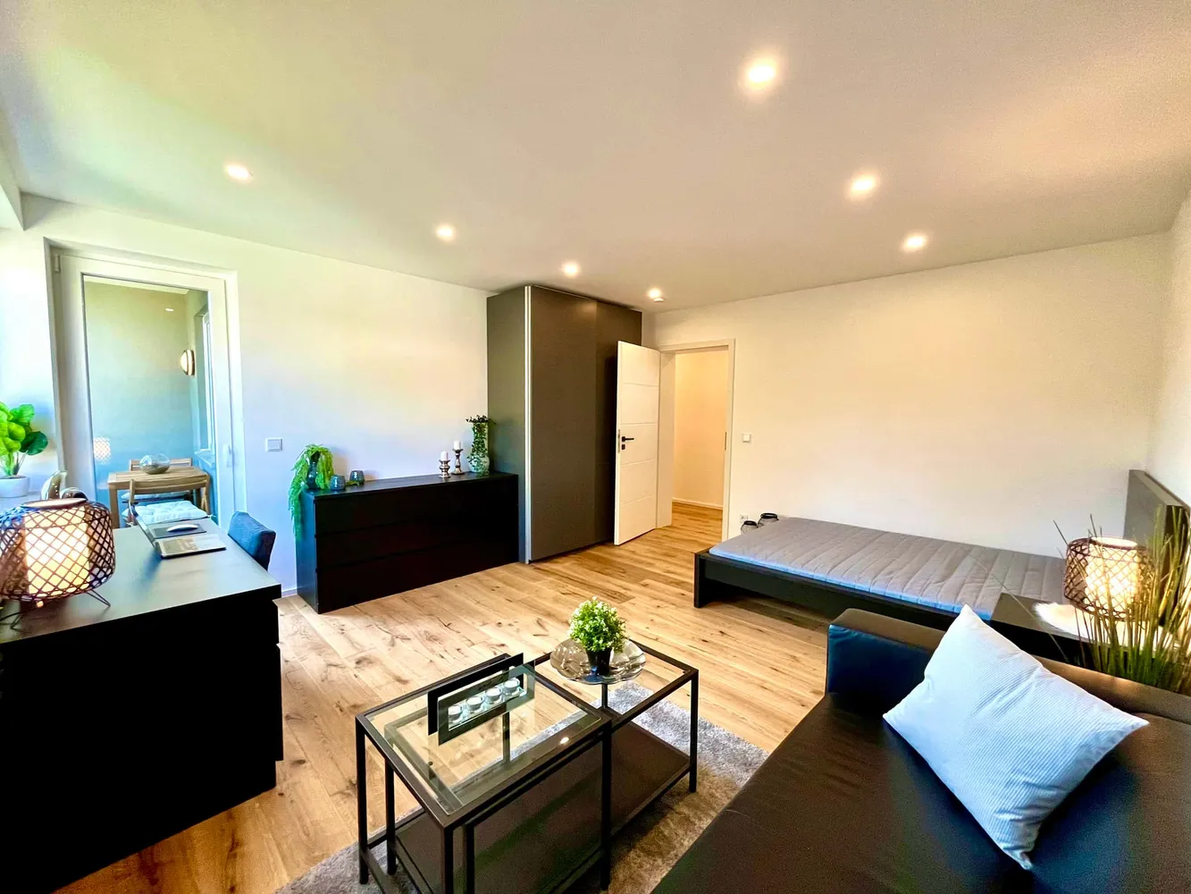 Shared room with 25 m² in Munich – Photo 2