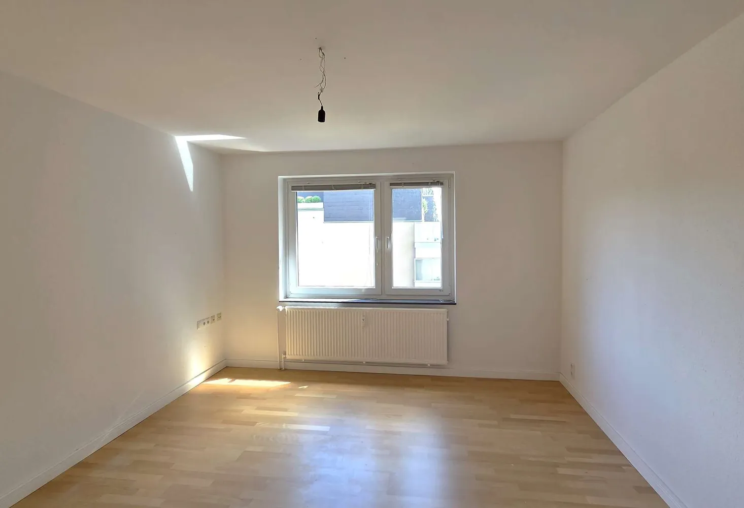 4 Zimmer Wohnung mit 108 m² in Hannover – Bild 8