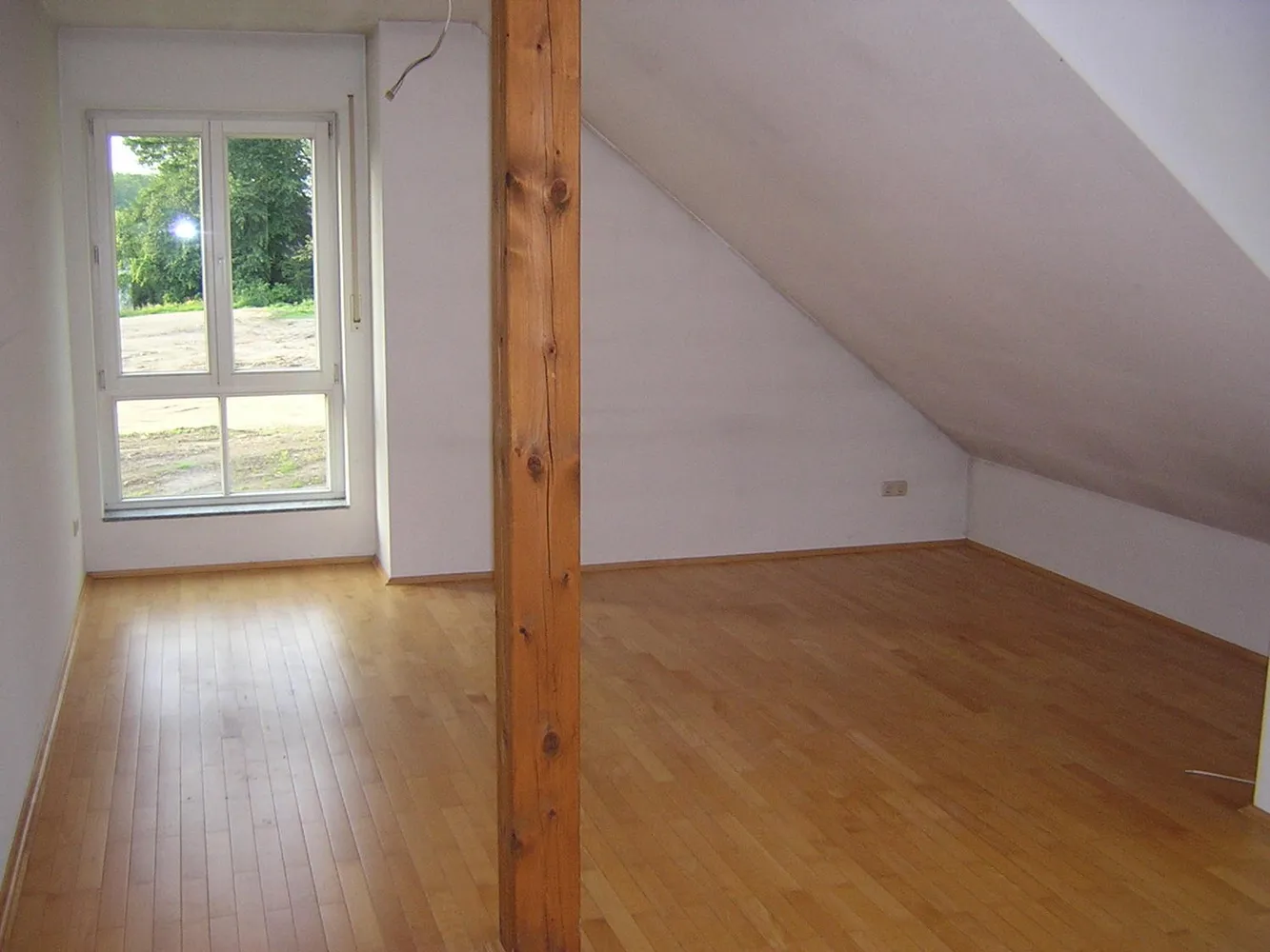 2 Zimmer Wohnung mit 66 m² in Bergisch Gladbach – Bild 3