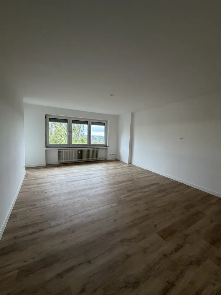 3 Zimmer Wohnung mit 70 m² in Remscheid – Bild 2