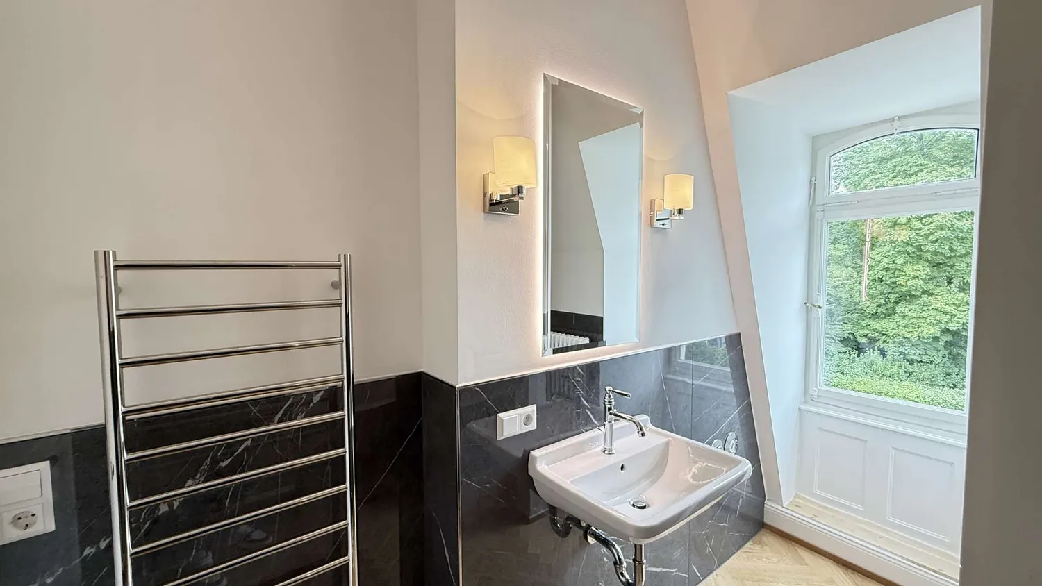 4 Zimmer Wohnung mit 173 m² in Baden-Baden – Bild 4