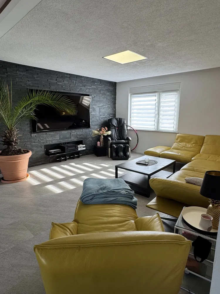 6 Zimmer Haus mit 169 m² in Weißenfels – Bild 2