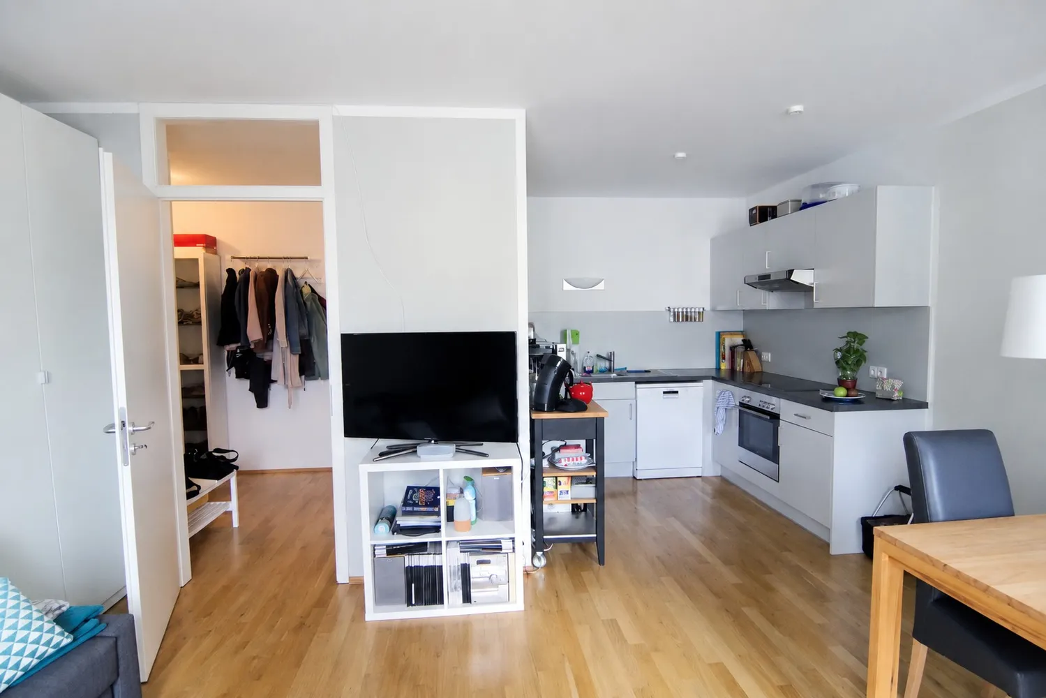 2 room apartment with 40 m² in Munich – Photo 2