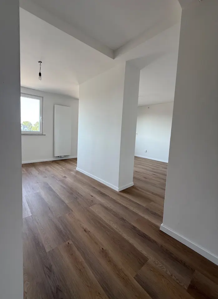 2 Zimmer Wohnung mit 88 m² in Duisburg – Bild 2
