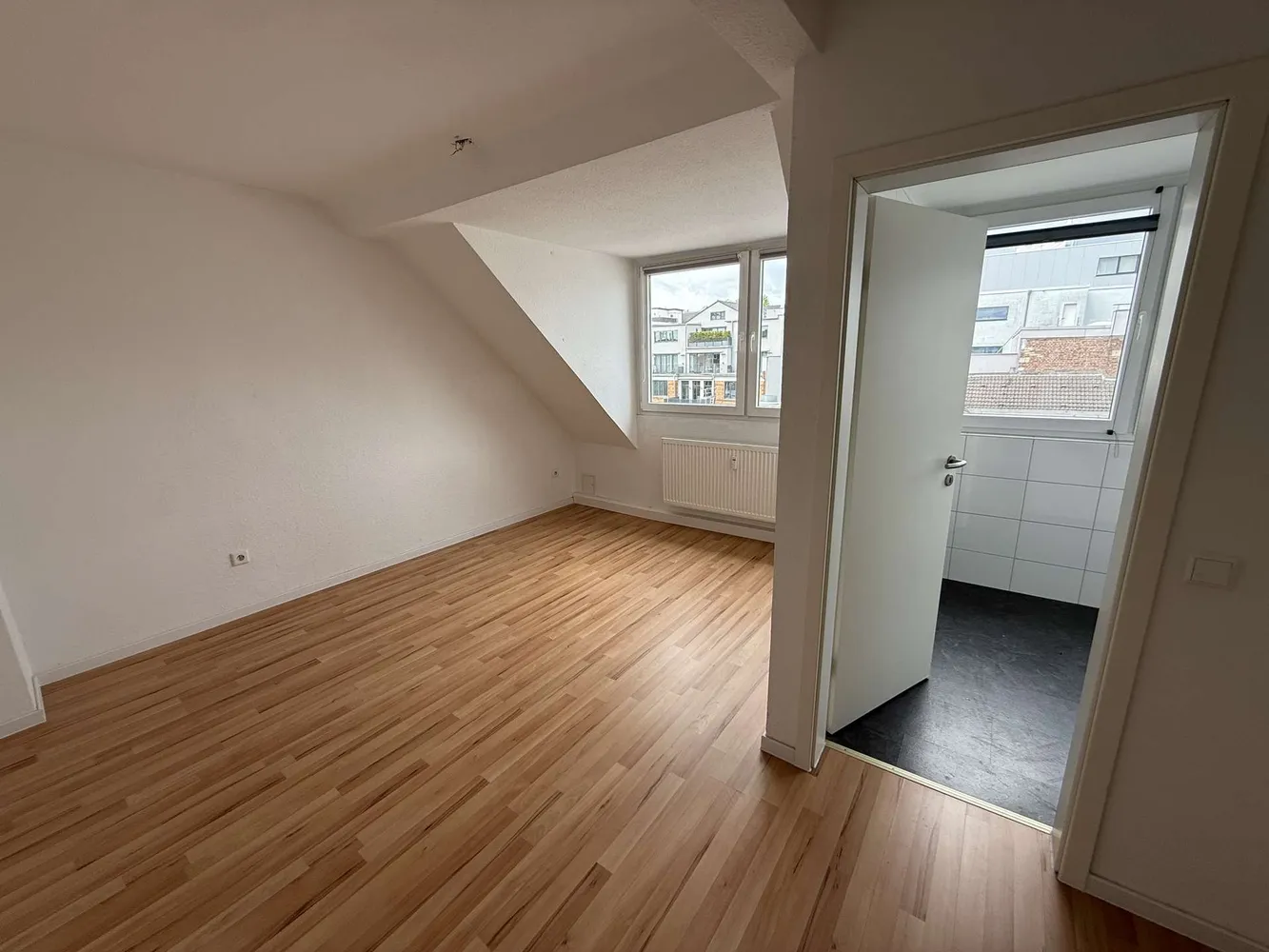 2 Zimmer Wohnung mit 64 m² in Düsseldorf – Bild 5