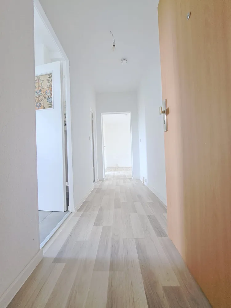 2 Zimmer Wohnung mit 51 m² in Halle (Saale) – Bild 3