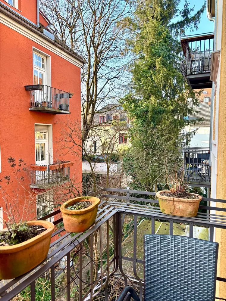 2 Zimmer Wohnung mit 92 m² in München – Bild 11