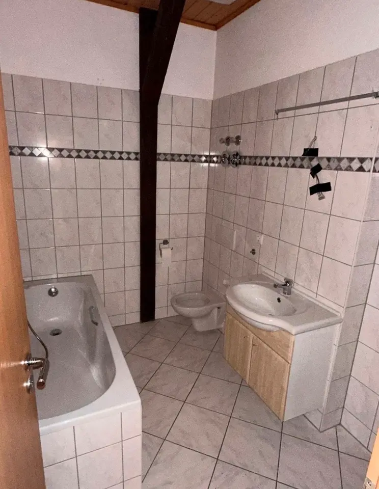 2 Zimmer Wohnung mit 38 m² in Halle (Saale) – Bild 8
