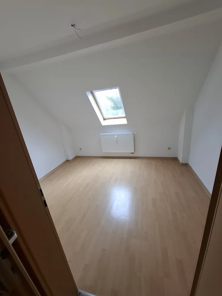 2 Zimmer Wohnung mit 34 m² in Bitterfeld-Wolfen – Bild 3