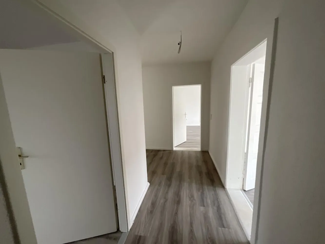 5 Zimmer Wohnung mit 123 m² in Bremerhaven – Bild 12