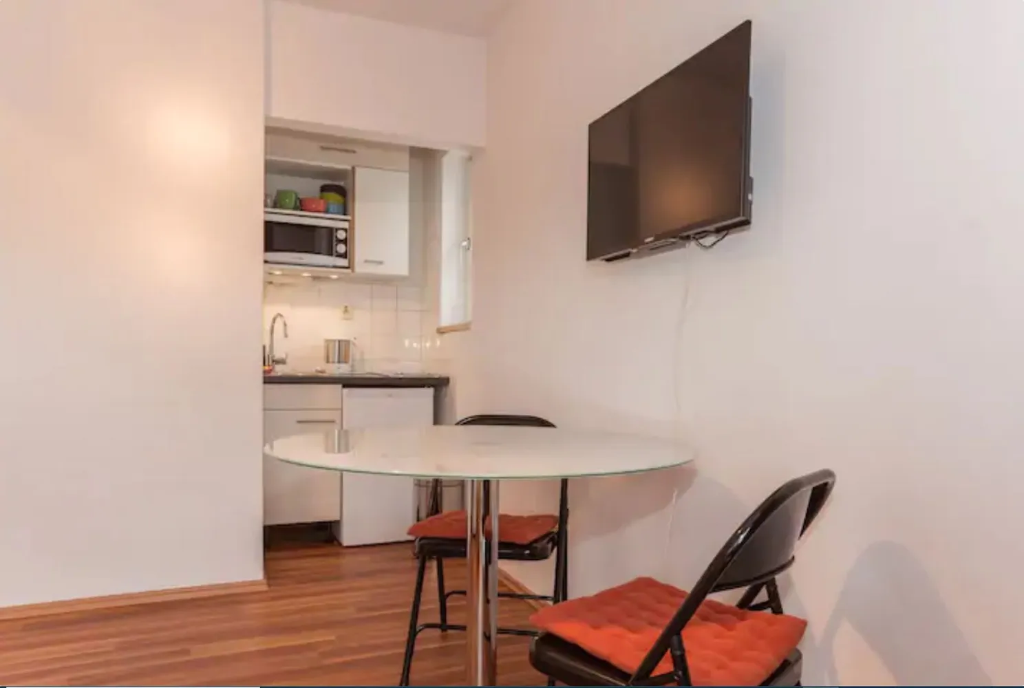 1 Zimmer Wohnung mit 25 m² in München – Bild 2