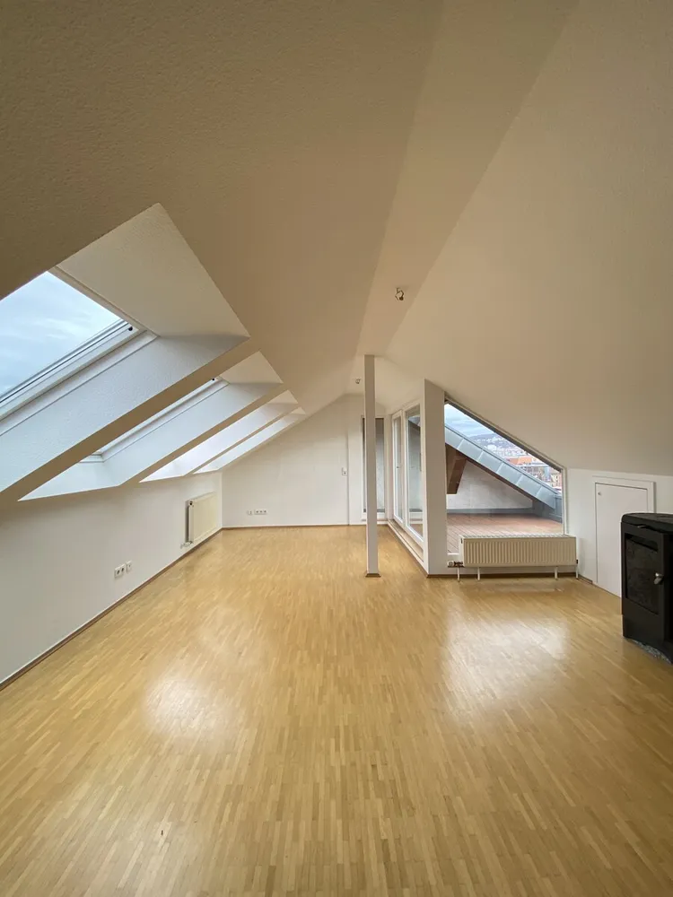 4 Zimmer Wohnung mit 95 m² in Stuttgart – Bild 1