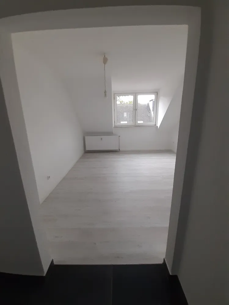 3 Zimmer Wohnung mit 33 m² in Essen – Bild 4