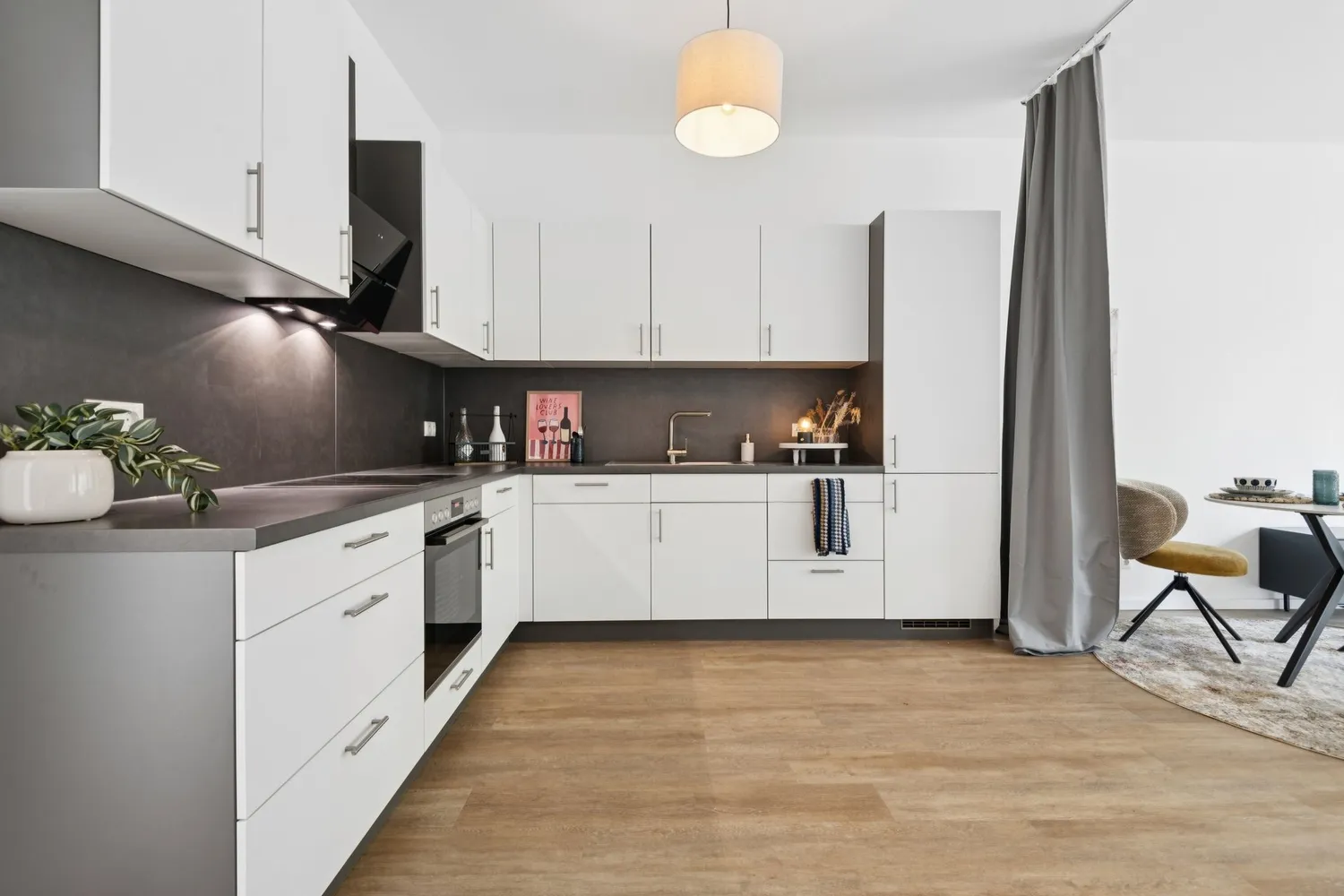 5 room apartment with 150 m² in Königs Wusterhausen – Photo 1