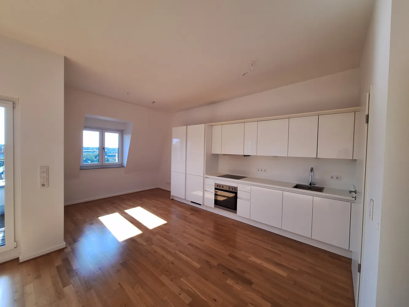 4 Zimmer Wohnung mit 92 m² in Leipzig – Bild 2
