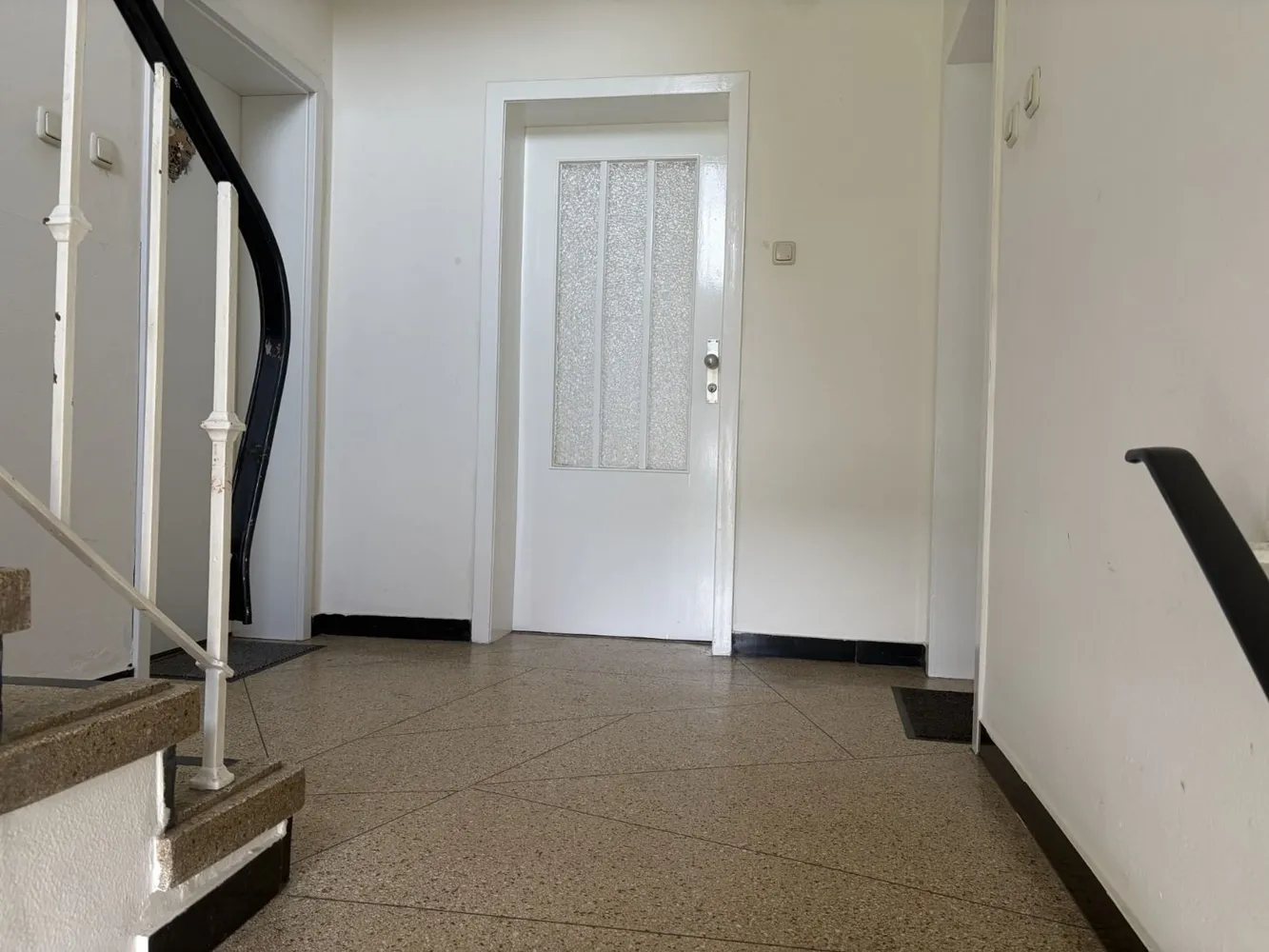 2 Zimmer Wohnung mit 52 m² in Paderborn – Bild 2