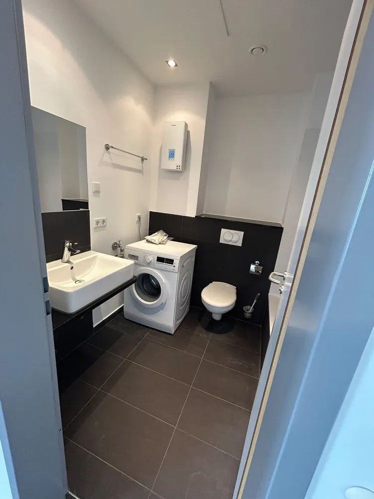 2 Zimmer Wohnung mit 42 m² in Frankfurt am Main – Bild 7