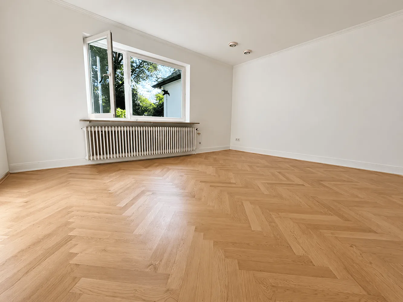 6 Zimmer Haus mit 220 m² in Hamburg – Bild 9