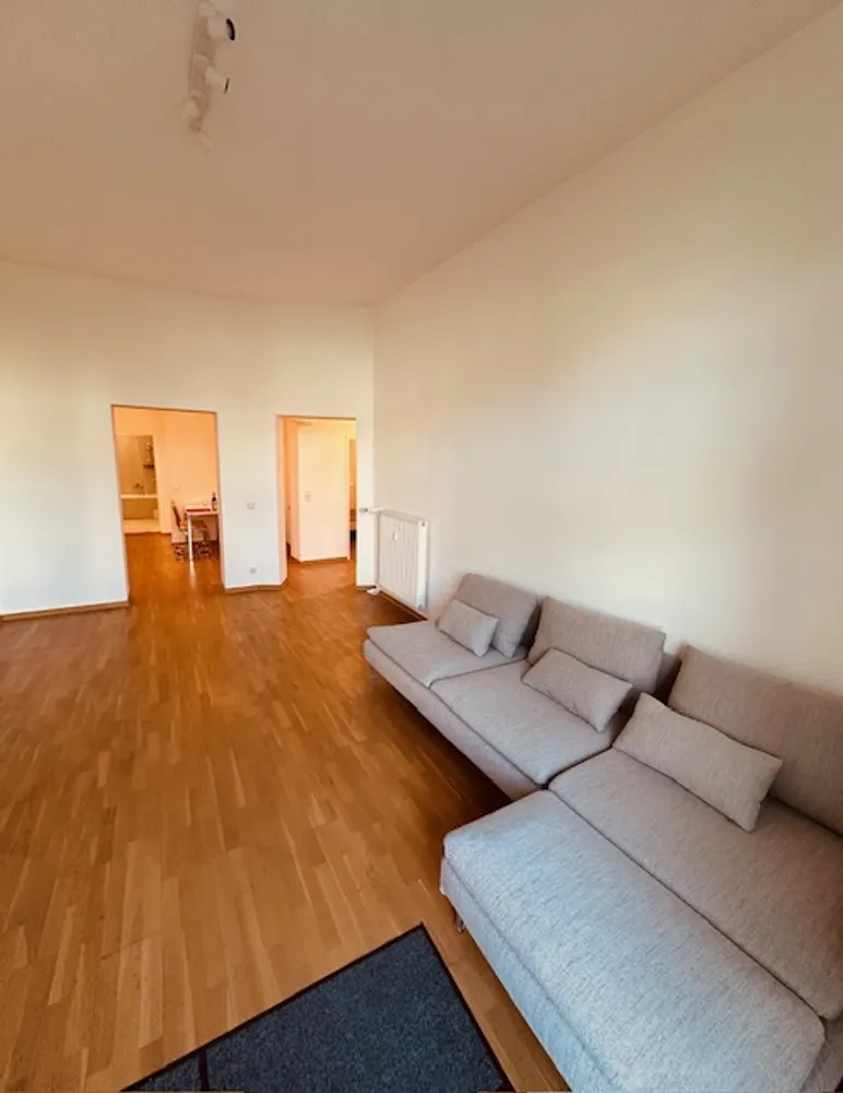 1 Zimmer Wohnung mit 60 m² in Berlin – Bild 8