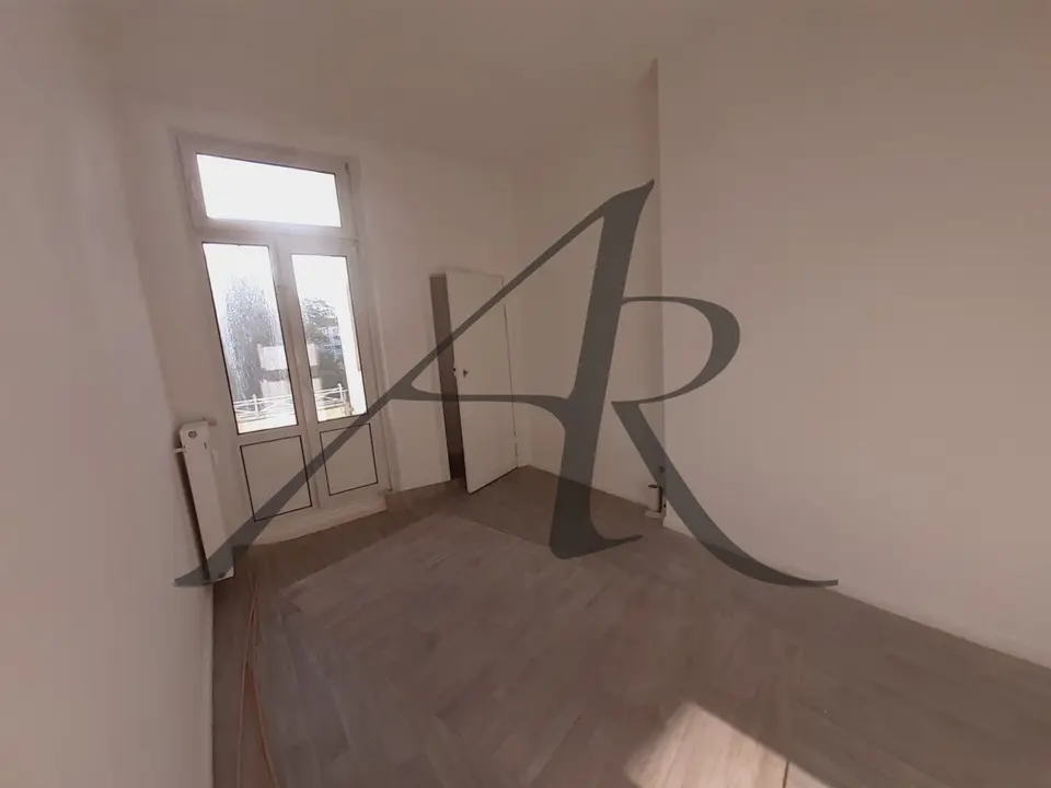 3 Zimmer Wohnung mit 83 m² in Stendal – Bild 1