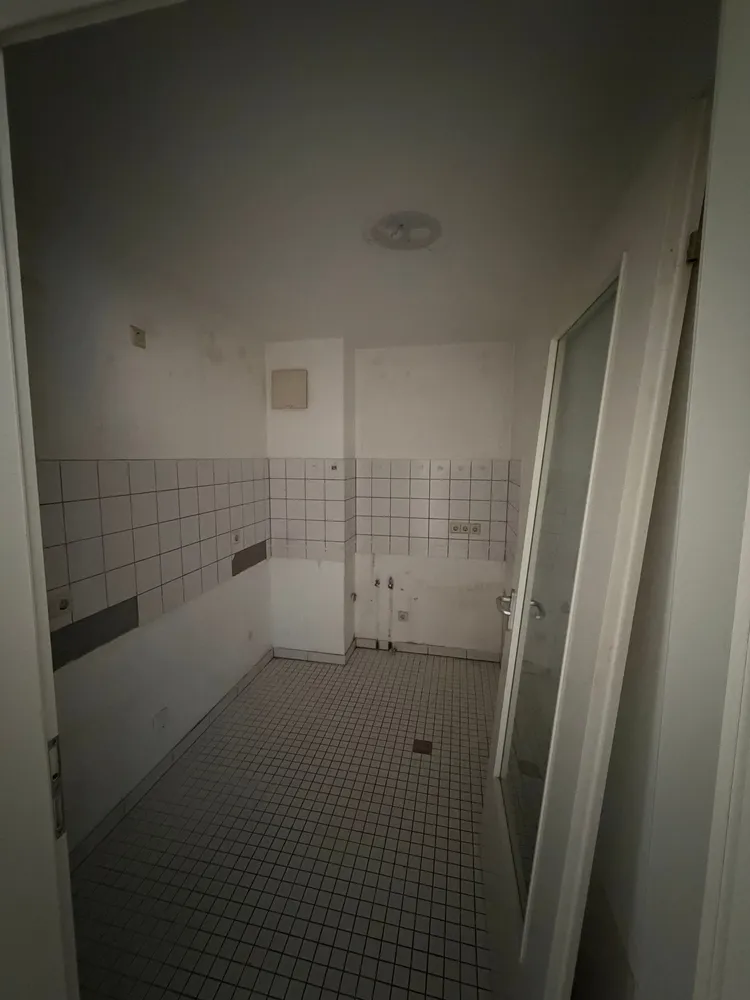 2 Zimmer Wohnung mit 48 m² in Karlsruhe – Bild 3