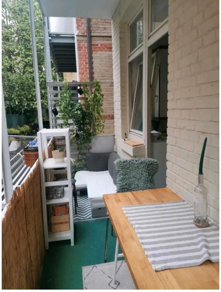 Shared room with 35 m² in Stuttgart – Photo 3