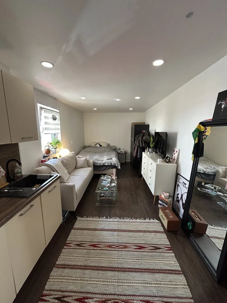 1 Zimmer Wohnung mit 29 m² in Frankfurt am Main – Bild 2