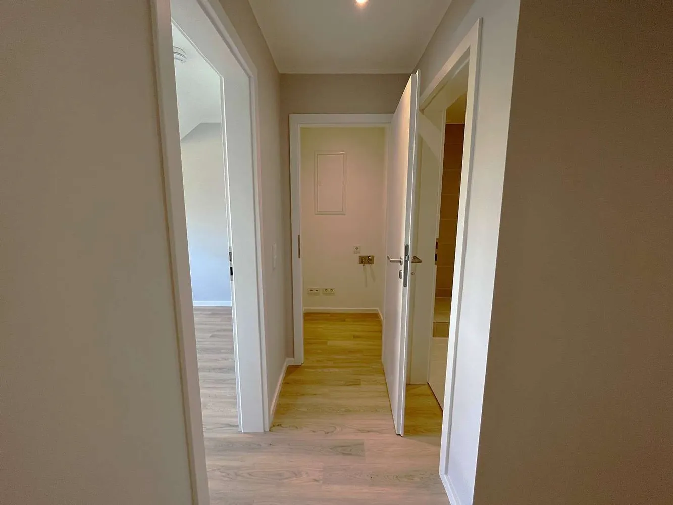 2 Zimmer Wohnung mit 52 m² in Hamburg – Bild 3