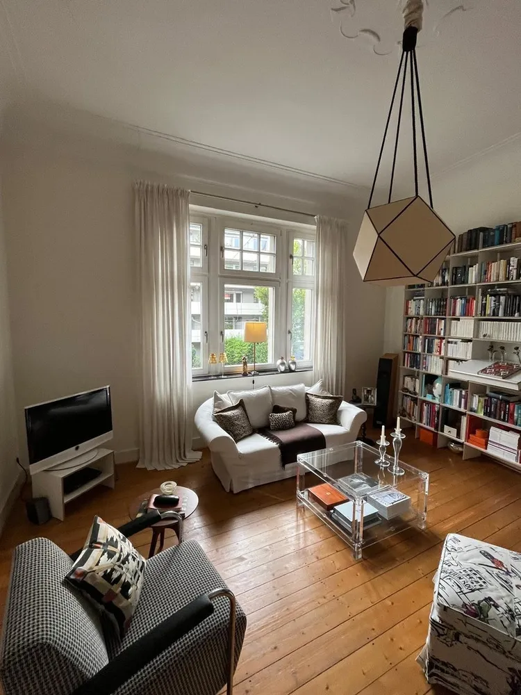 4 Zimmer Wohnung mit 115 m² in Düsseldorf – Bild 2