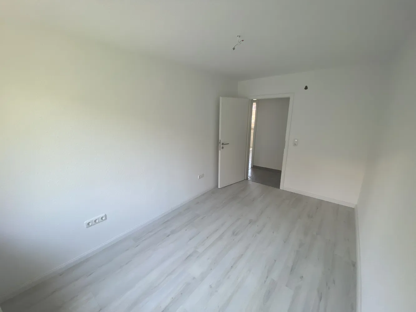2 Zimmer Wohnung mit 53 m² in Köln – Bild 4