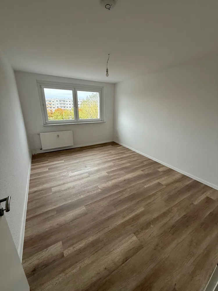 3 Zimmer Wohnung mit 61 m² in Halle (Saale) – Bild 12