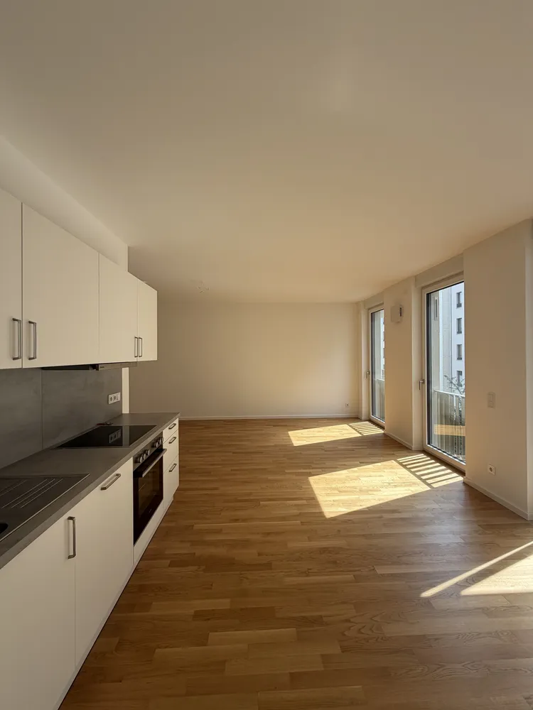 2 Zimmer Wohnung mit 66 m² in Dresden – Bild 2