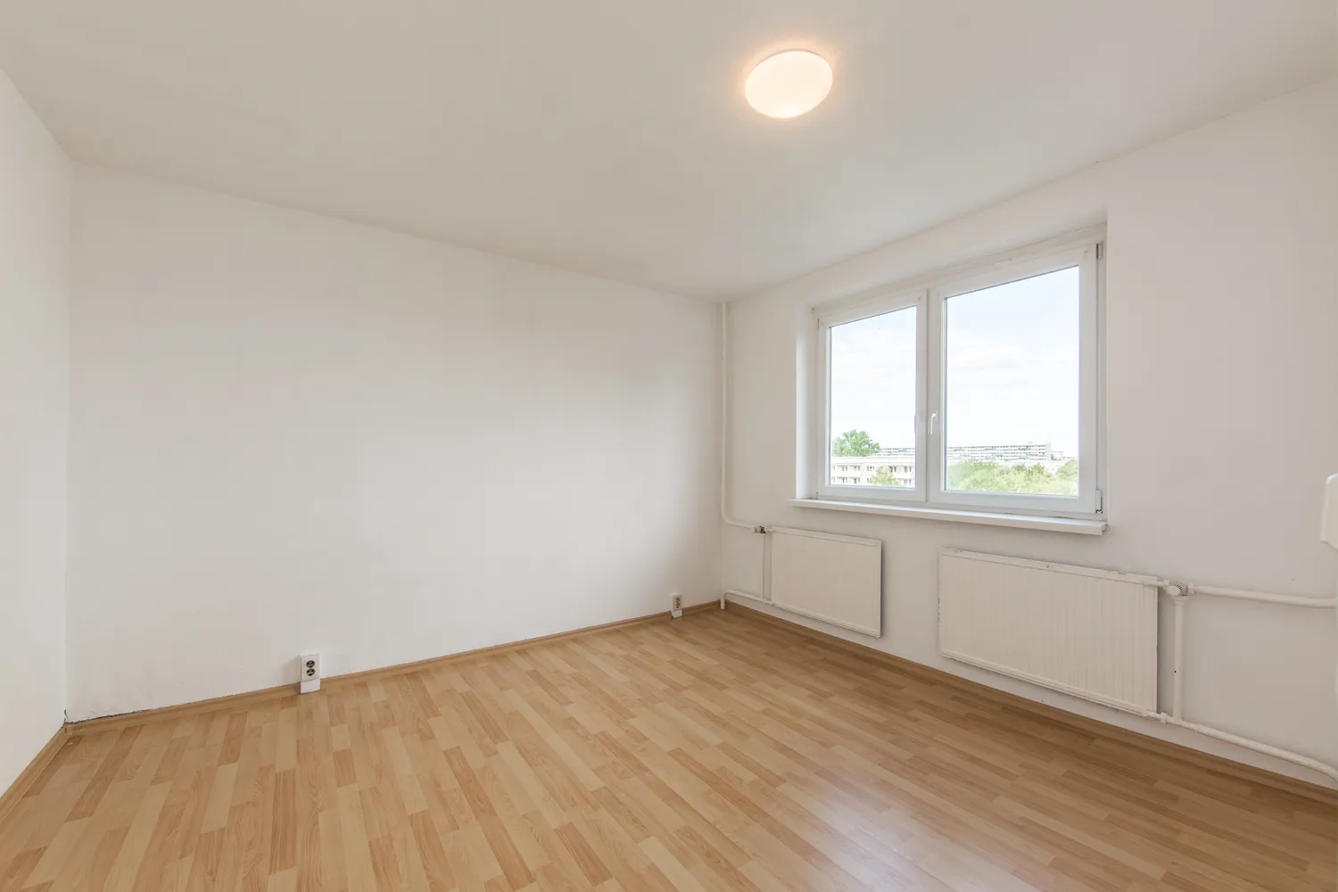 2 Zimmer Wohnung mit 25 m² in Halle (Saale) – Bild 2