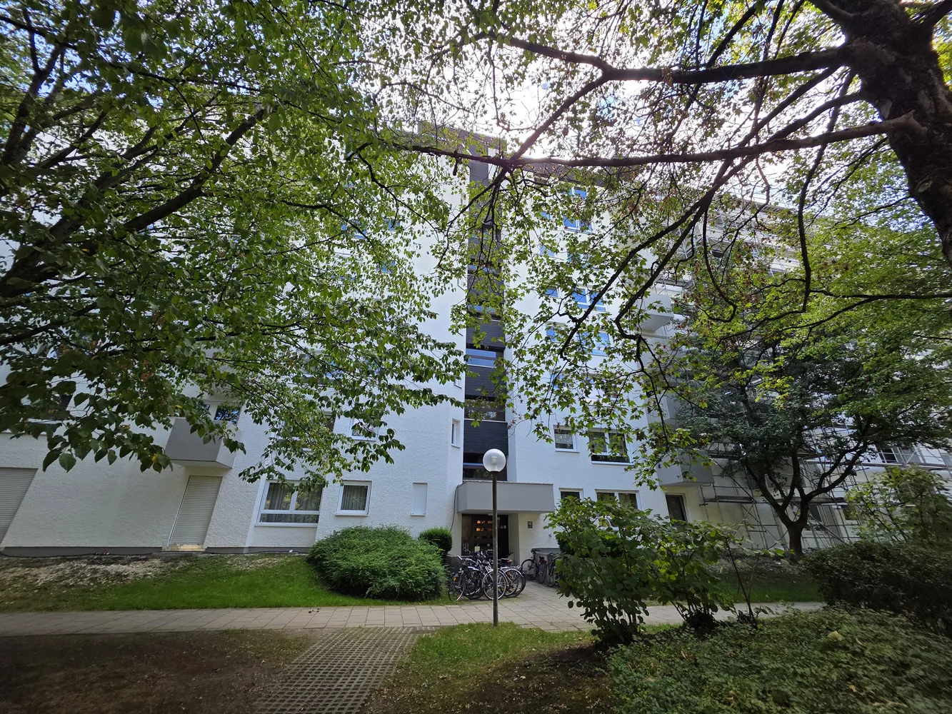 3 Zimmer Wohnung mit 77 m² in München – Bild 1