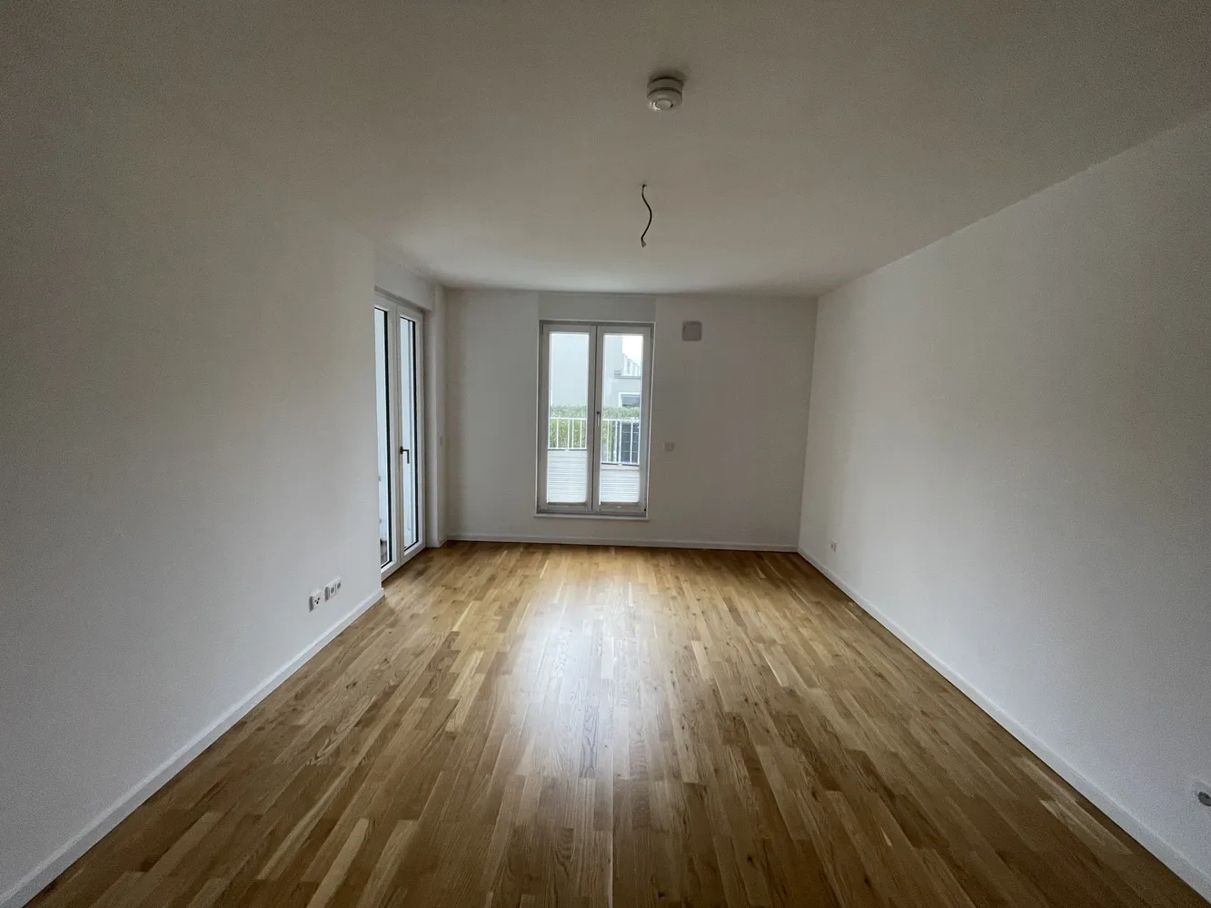 2 Zimmer Wohnung mit 77 m² in Köln – Bild 4