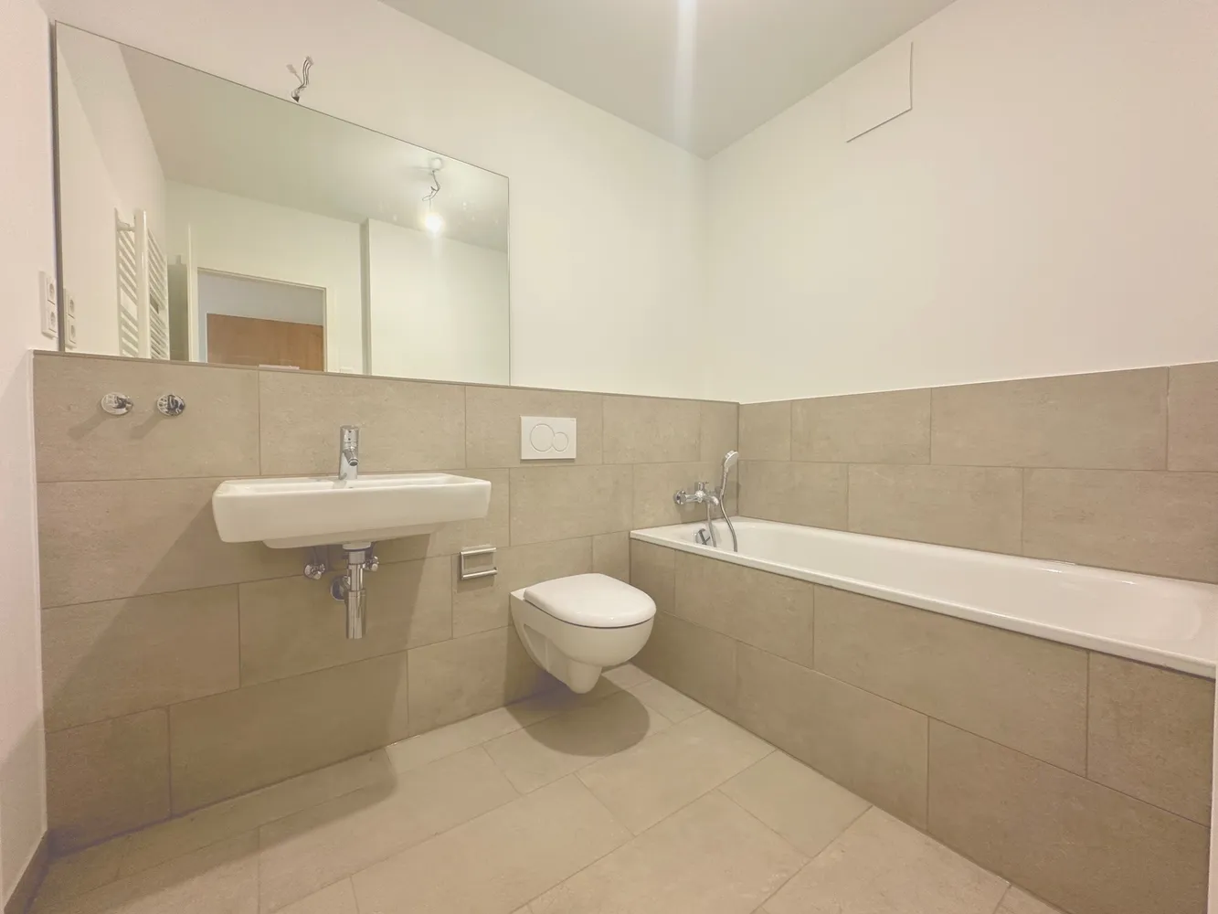 4 Zimmer Wohnung mit 98 m² in Hamburg – Bild 9