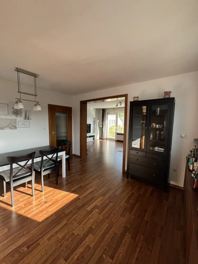 3 Zimmer Wohnung mit 95 m² in Bergisch Gladbach – Bild 5
