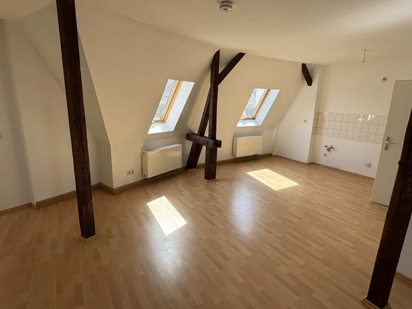 3 Zimmer Wohnung mit 84 m² in Halle (Saale) – Bild 1
