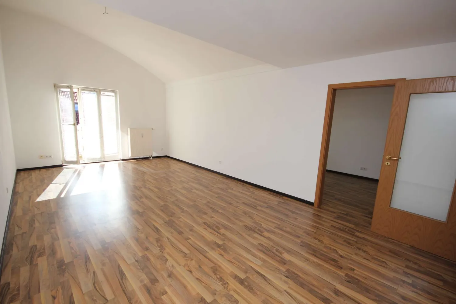 2 Zimmer Wohnung mit 60 m² in Germering – Bild 5