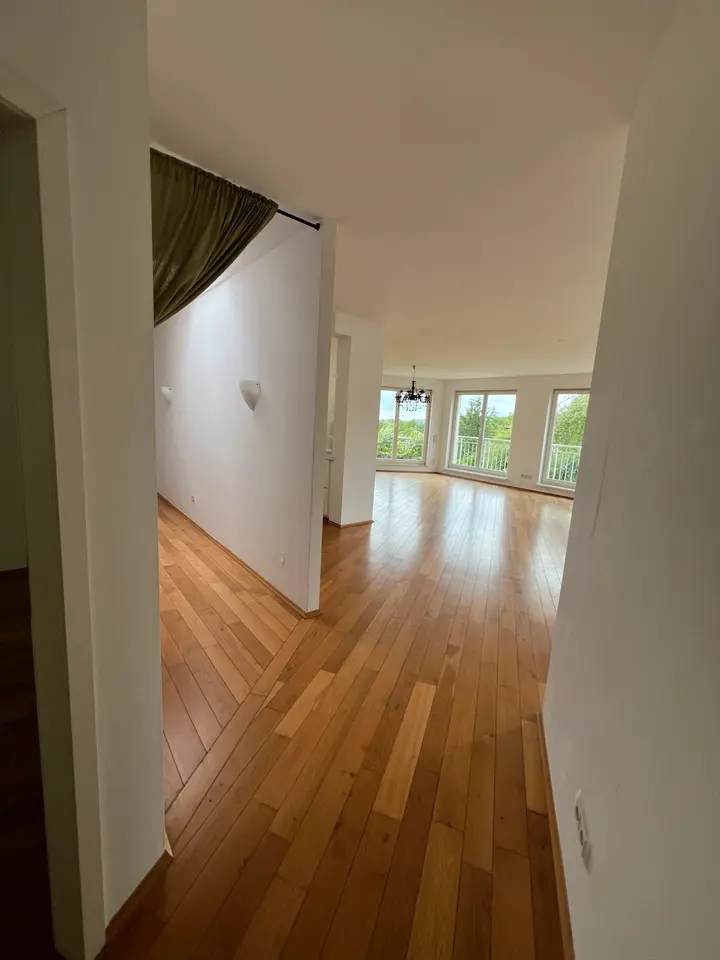 4 Zimmer Wohnung mit 120 m² in Saarbrücken – Bild 7