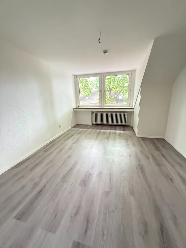 2 Zimmer Wohnung mit 60 m² in Duisburg – Bild 1