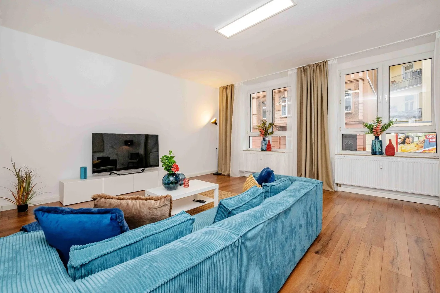 2 Zimmer Wohnung mit 78 m² in Düsseldorf – Bild 3