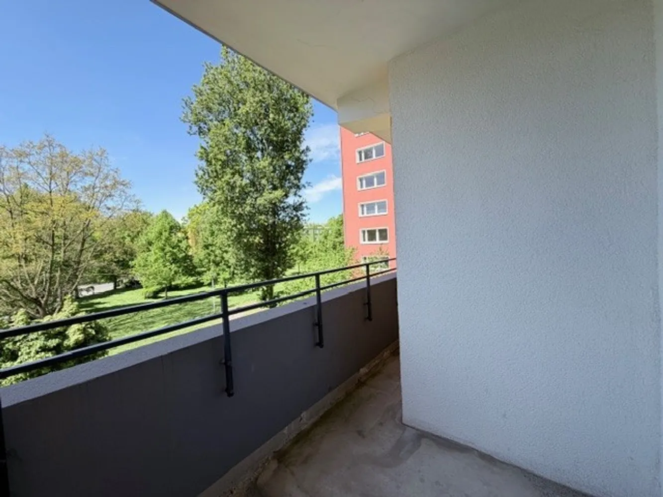 2 Zimmer Wohnung mit 61 m² in Duisburg – Bild 4