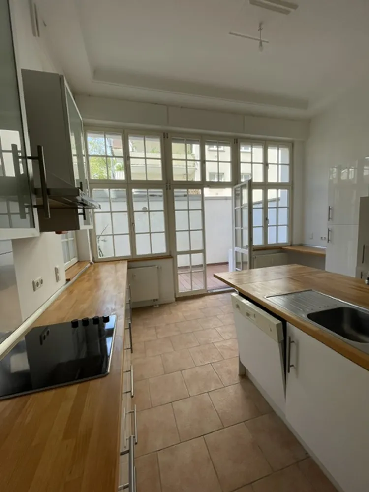 2 Zimmer Wohnung mit 115 m² in Frankfurt am Main – Bild 9